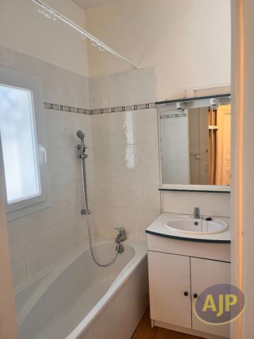 Location appartement Saintes : 740 € - AJP Immobilier Saintes