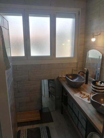 Maison Plain pied Romans 82 m² avec dépendance