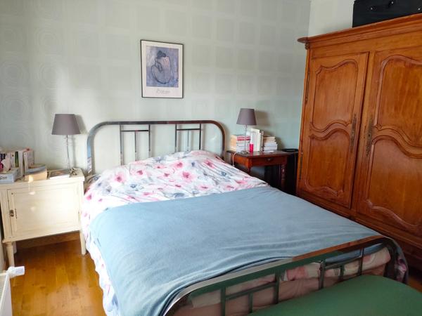 Geneuille (25870) maison au calme dans écrin de verdure