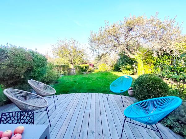 Geneuille (25870) maison au calme dans écrin de verdure