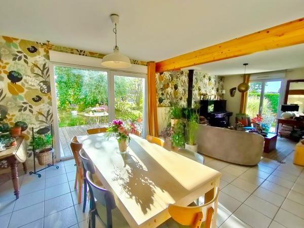 Geneuille (25870) maison au calme dans écrin de verdure