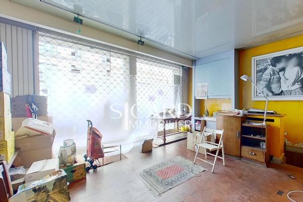 Bien mixte rare : habitation et commerce