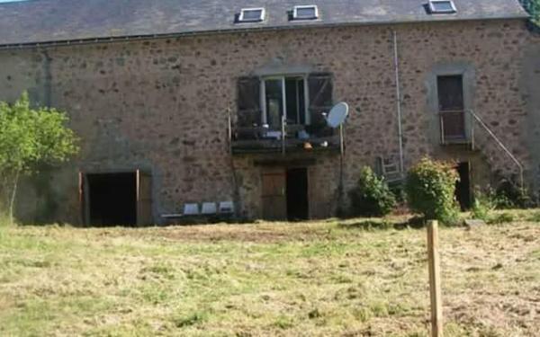 Maison à vendre    3 pièces •  Arleuf