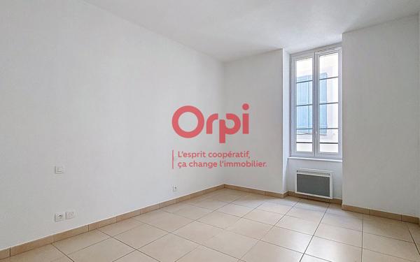 Appartement à louer    2 pièces •  Prades