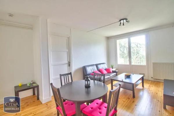 Appartement à louer 2 pièces 43.22m²