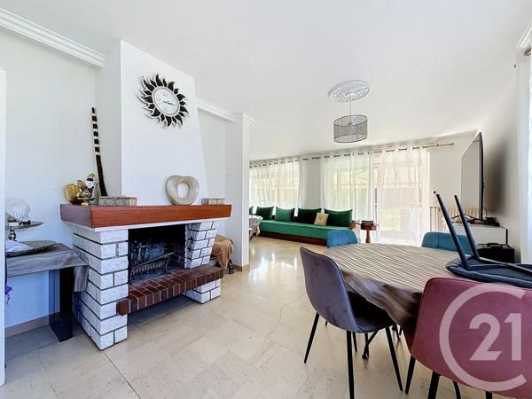Maison à vendre  7 pièces - 146 m 2   SENS  - 89