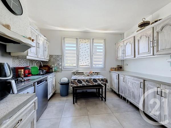 Maison à vendre  7 pièces - 146 m 2   SENS  - 89