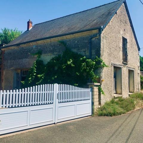 Maison viticole a rénover NOIZAY (37)