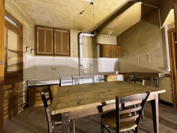 Maison viticole a rénover NOIZAY (37)