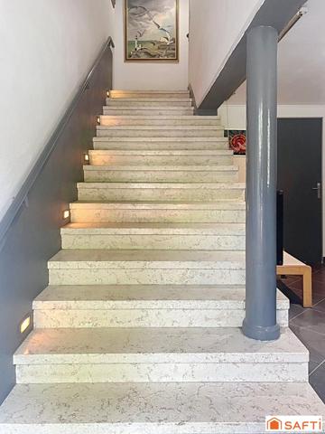 proche SENS commodités et gare direct Paris