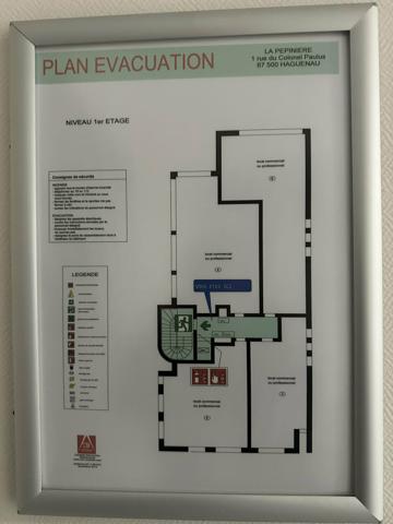 BUREAUX à VENDRE de 166 m²