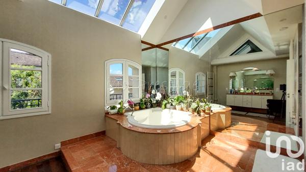 Maison à vendre 14 pièces 868 m² Noisy-le-Roi