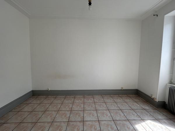 F2, appartement 2 pièces, de 49 m2 au 2ème à Mulhouse 68100