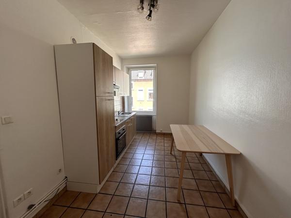 F2, appartement 2 pièces, de 49 m2 au 2ème à Mulhouse 68100