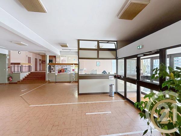 à vendre  955 m 2   DELLE  - 90