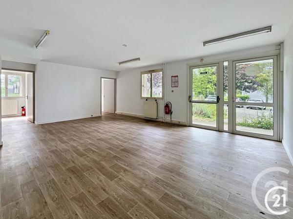 à vendre  955 m 2   DELLE  - 90