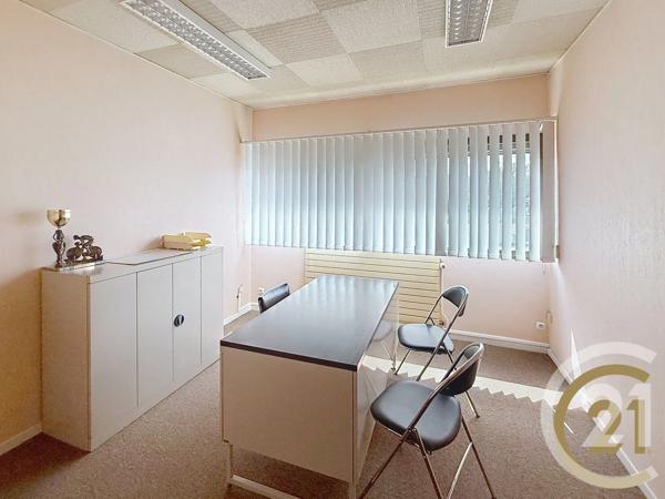 à vendre  955 m 2   DELLE  - 90