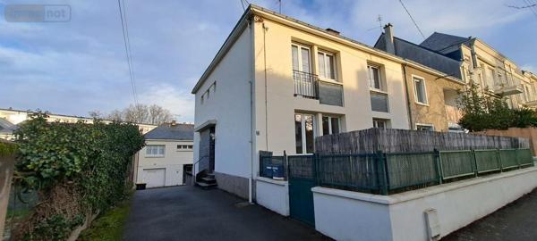 Immeuble à vendre à Angers dans le Maine-et-Loire (49100), ref : 49004-1694   
La Gare