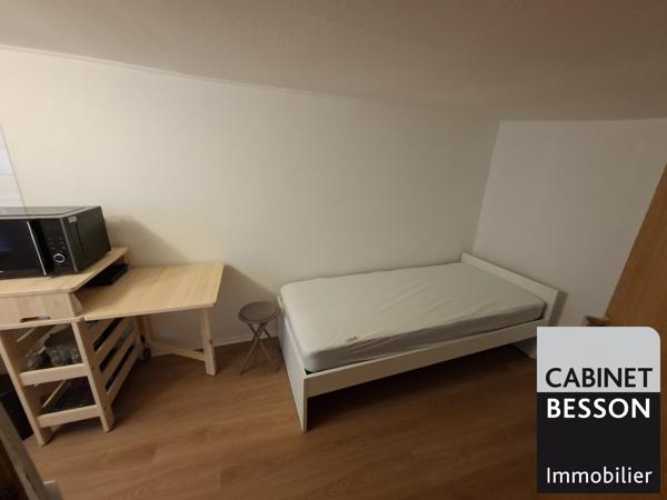 GRENOBLE - STUDIO MEUBLE - 20 RUE BROCHERIE