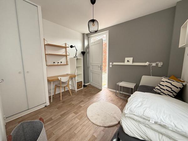 ROUBAIX - Studio moderne meublé prox TRAM "MOULIN" et EDHEC