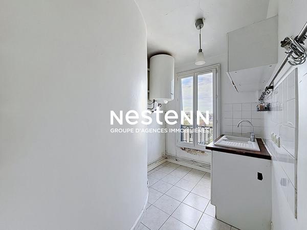 Dernier étage avec vue Tour Eiffel ? 3 pièces de charme de 60,91 m² au sol ? Ascenseur prochainement installé