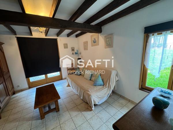 Maison avec dépendance aménagée entre Gournay et Forges