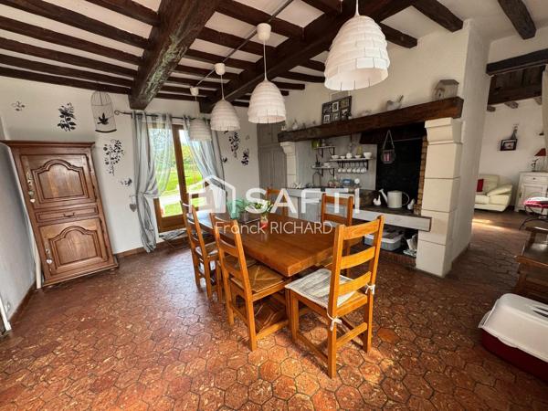 Maison avec dépendance aménagée entre Gournay et Forges