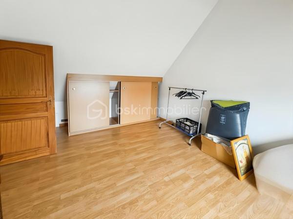 Maison en pierre de 180,04 m²