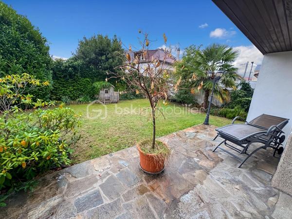 Maison en pierre de 180,04 m²