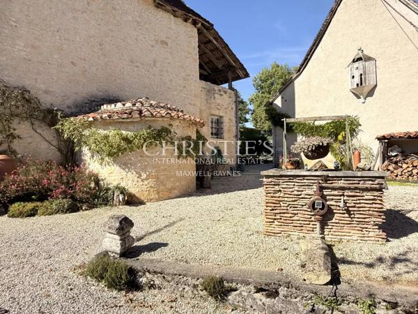 Une maison de famille en Périgord Vert, au bout du monde et pourtant si proche de tout