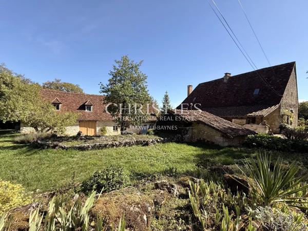 Une maison de famille en Périgord Vert, au bout du monde et pourtant si proche de tout
