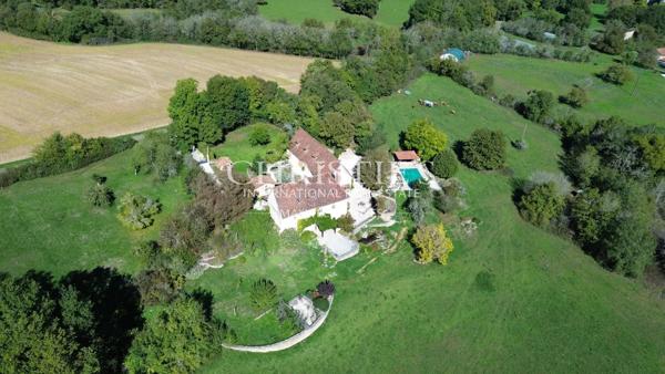 Une maison de famille en Périgord Vert, au bout du monde et pourtant si proche de tout