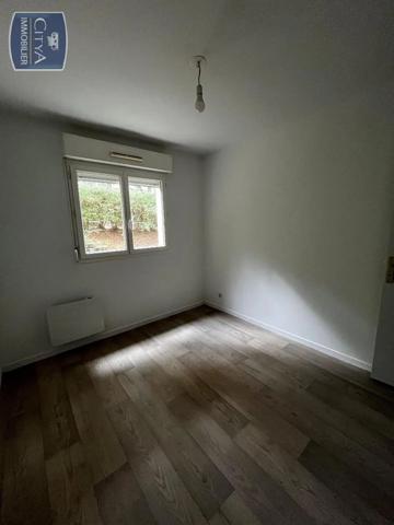 Appartement à louer 2 pièces 38.28m² Pessac (33600)