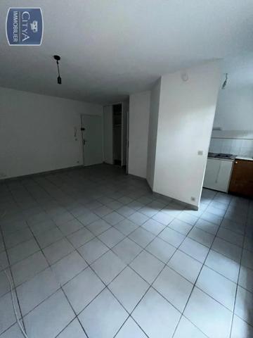 Appartement à louer 2 pièces 38.28m² Pessac (33600)