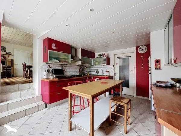 Maison à vendre 223 650 € L'Île-d'Elle 6 p 193 m² DPE E