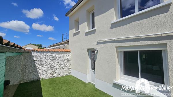 Vente Maison rénovée de 90m² - 3 pièces - Cour sans vis-à-vis - COGNAC