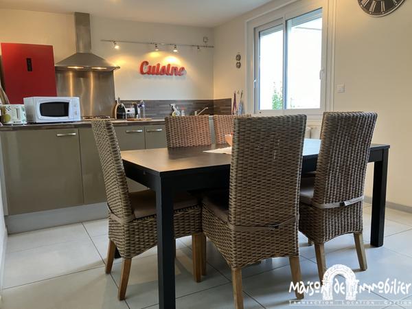 Vente Maison rénovée de 90m² - 3 pièces - Cour sans vis-à-vis - COGNAC