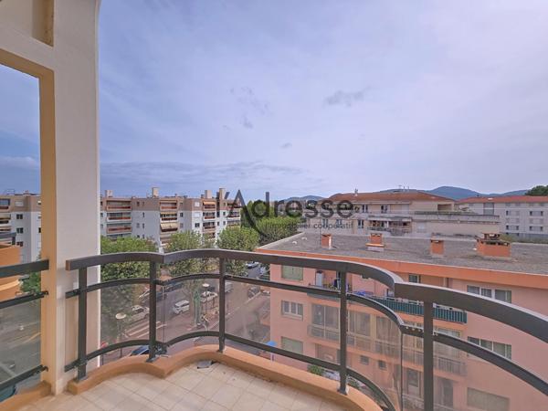 Appartement Mandelieu-la-napoule 3 pièces 56 m2