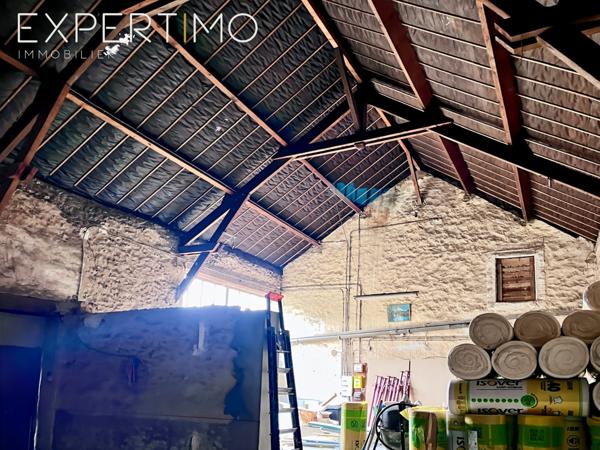 Ollainville (91340) GRANGE AU CENTRE D’OLLAINVILLE – GROS POTENTIEL DE STOCKAGE AVEC 2 PLACES DE PARKING