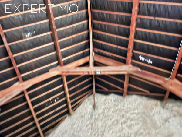 Ollainville (91340) GRANGE AU CENTRE D’OLLAINVILLE – GROS POTENTIEL DE STOCKAGE AVEC 2 PLACES DE PARKING