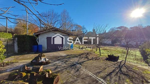 TERRAIN à bâtir 1390 m2 Clôturé