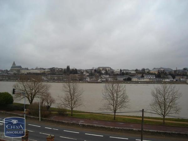 Appartement à louer 4 pièces 102.15m²