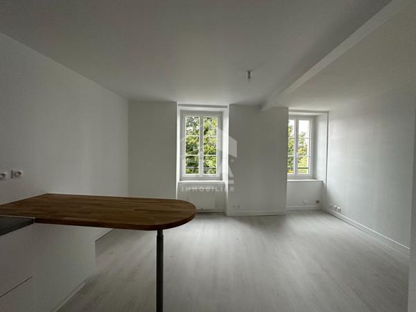 Appartement Studio rénové à Châteauroux