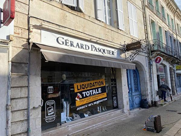 Local commercial/bureaux Rochefort 2 pièce(s) 40 m2