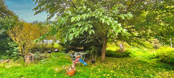 Vocance (07690) Maison de Village 750 m² + Jardin 1100 m²avec Appartement 100 m² Loué