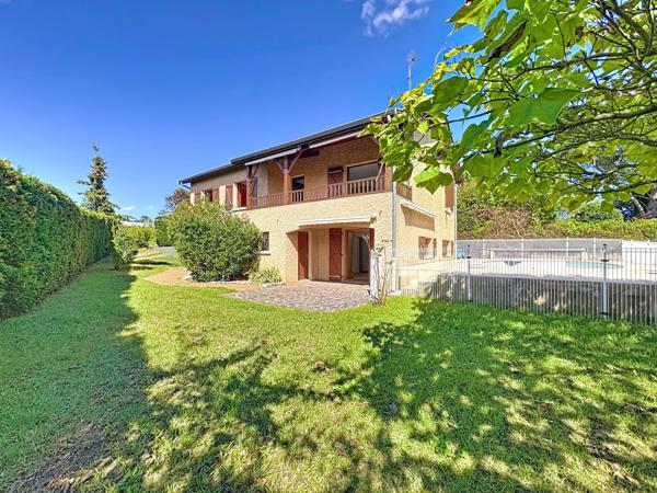 Trévoux (01600) Maison avec vue beaujolais, familiale 5 chambres avec piscine, terrain 819 m².