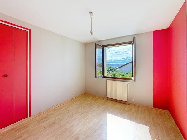 Trévoux (01600) Maison avec vue beaujolais, familiale 5 chambres avec piscine, terrain 819 m².