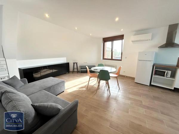 Appartement à louer 2 pièces 37.73m² Valenciennes (59300)