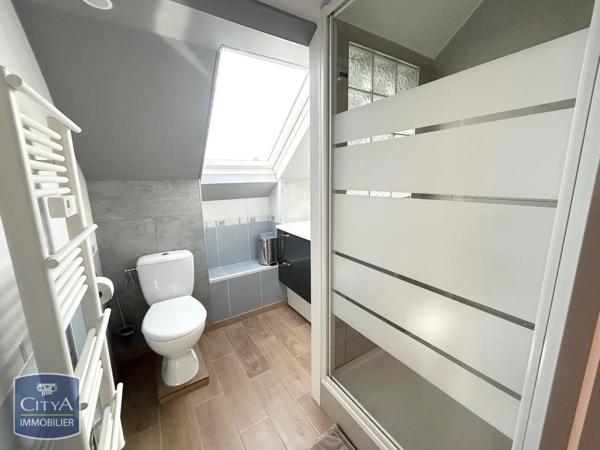 Appartement à louer 2 pièces 37.73m² Valenciennes (59300)