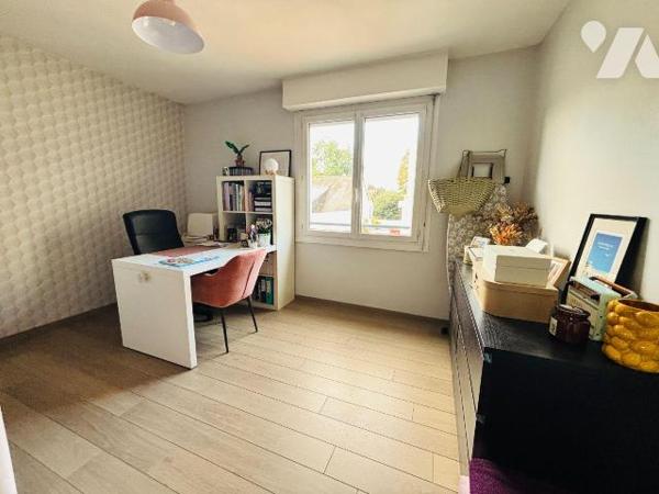 NOUVEAUTE - Seulement chez Trente-Cinq Notaires ! RENNES - Rue de Fougères. 

Venez découvrir...